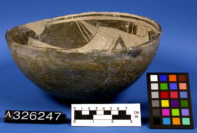 Bowl A326247 — exterior